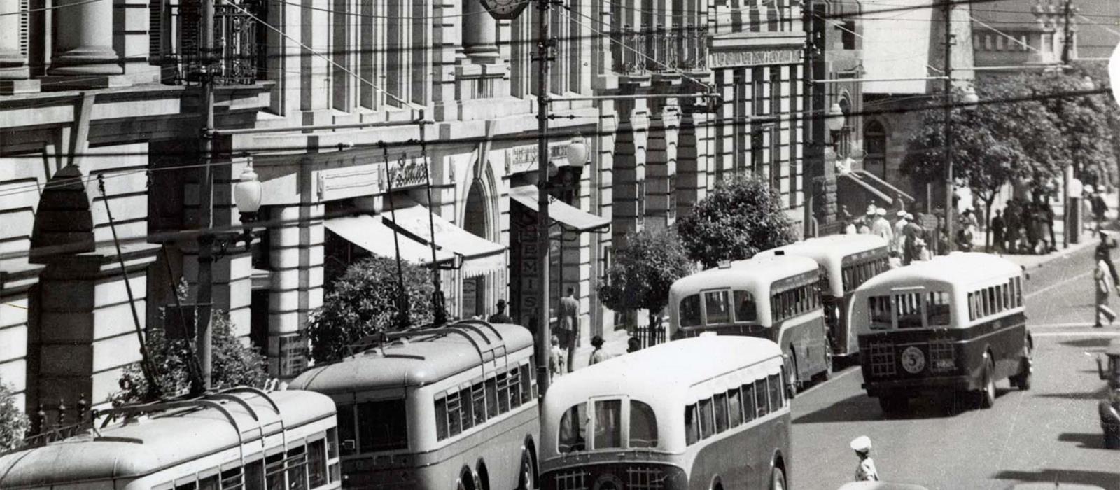 Historical black and white image of St Georges Terrace