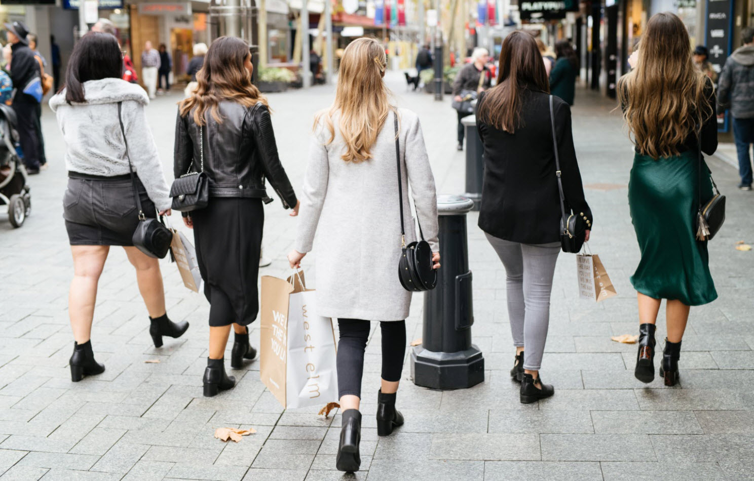 Group of girls with shopping bags