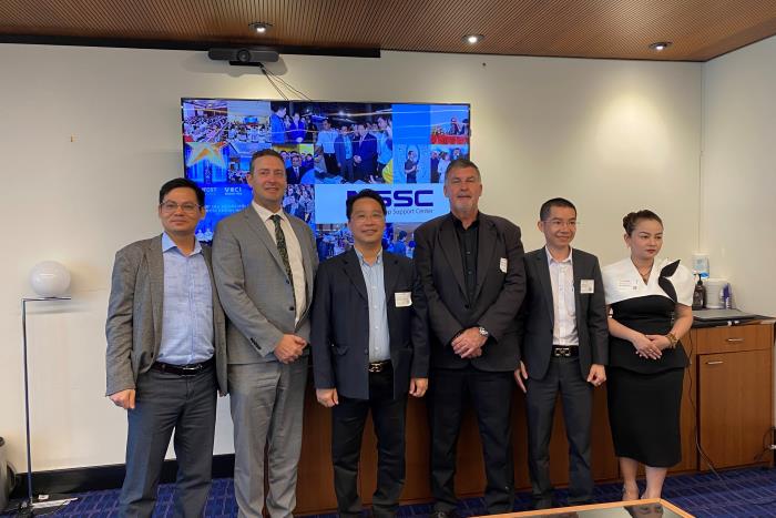 Vietnamese National Startup Support Centre visits Perth, May 2023